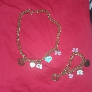 Women Juicy couture  Necklace and bracelet